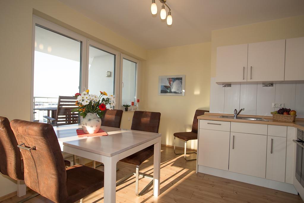 Ferienwohnung Wiek Im Hafenkieker Wiek auf Ruegen Bilik gambar