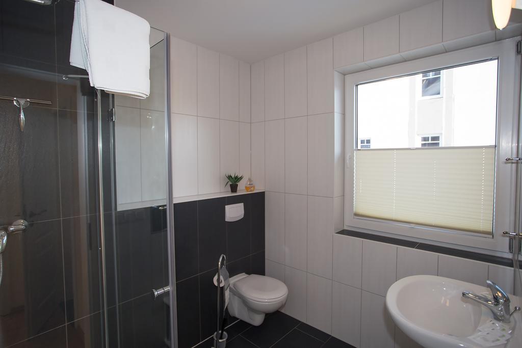 Ferienwohnung Wiek Im Hafenkieker Wiek auf Ruegen Bilik gambar