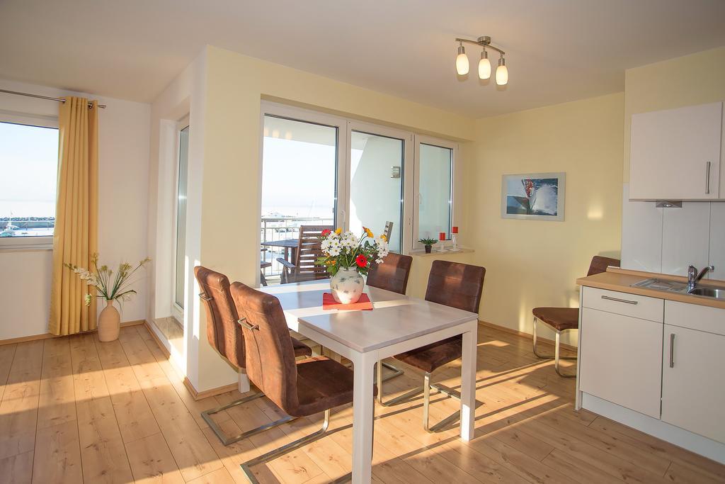 Ferienwohnung Wiek Im Hafenkieker Wiek auf Ruegen Bilik gambar